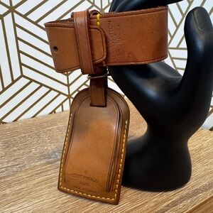 Louis Vuitton Brown Leather bag Tag and Handle Keeper Set